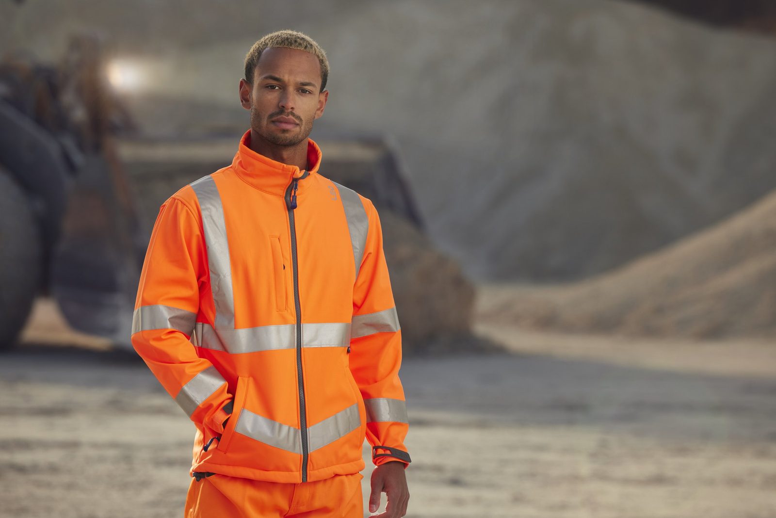 Leo Workwear - 11 Images